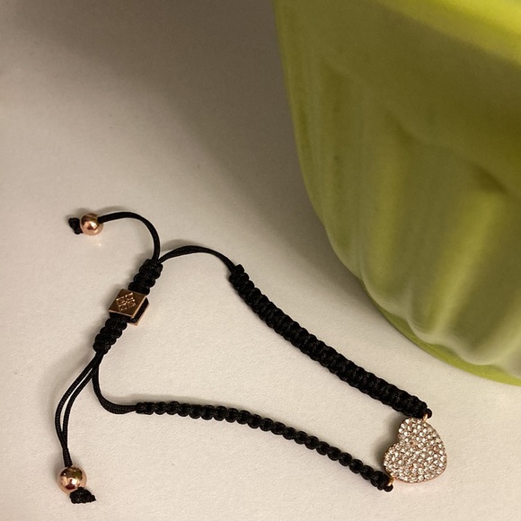 ⭐️ Host Pick!!! ⭐️ NWOT - Rose Gold Tone Heart Crystal Lanyard Bracelet - Picture 3 of 5